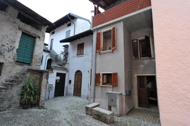 House for sale in Menaggio, LombardyIMG_0014 ilo38697-IMG_0014.