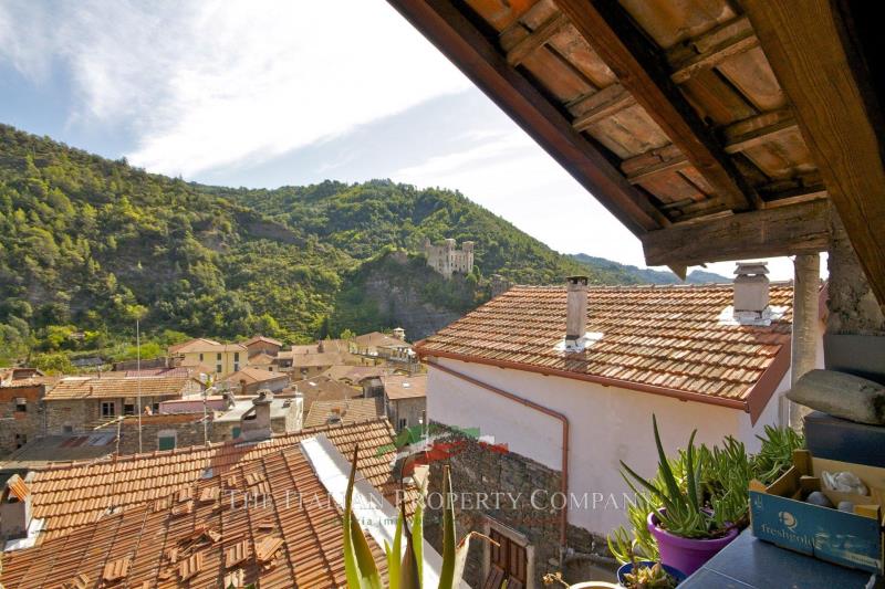 Details of Village House for sale in Dolceacqua, Imperia - ILU34832