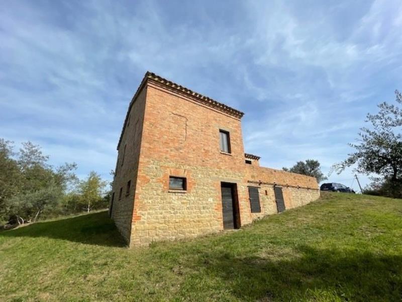 2 Bedrooms Farmhouse for sale in Penna San Giovanniimg_0301 ima35832-img_0301.