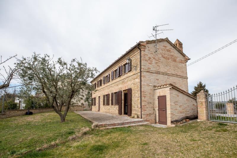 3 Bedrooms Country house for sale in Santangelo In Pontanoscp_9251.jpeg ima35833-scp_9251.jpeg.