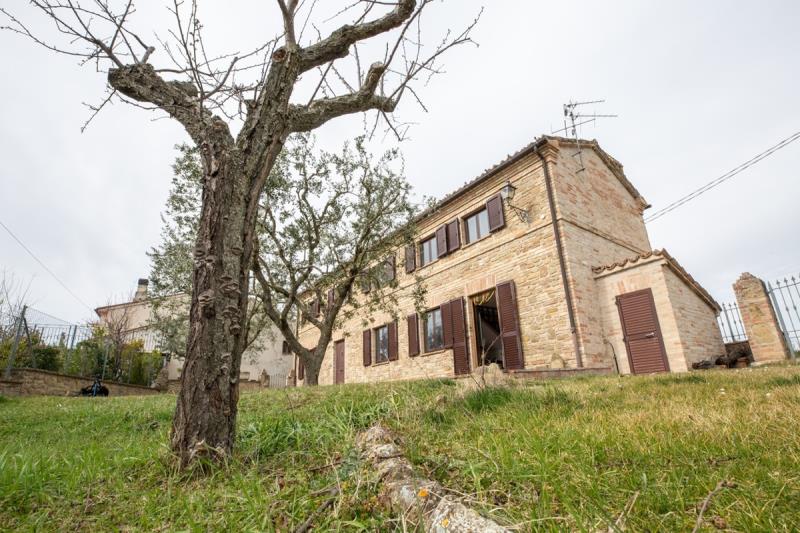 3 Bedrooms Country house for sale in Santangelo In Pontanoscp_9258.jpeg ima35833-scp_9258.jpeg.