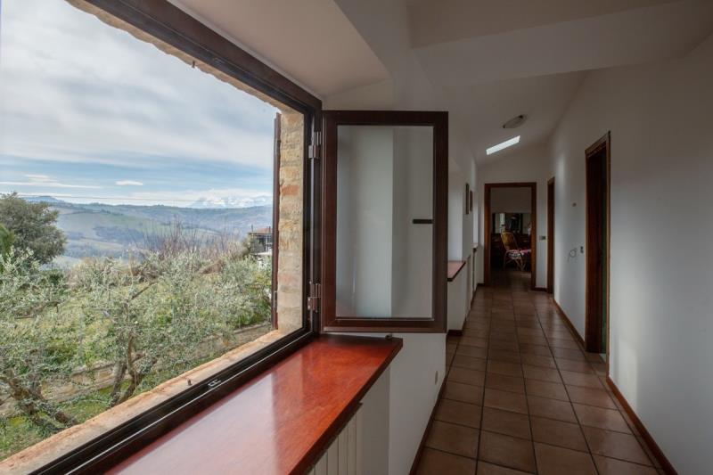 3 Bedrooms Country house for sale in Santangelo In Pontanoscp_9265-hdr.jpeg ima35833-scp_9265-hdr.jpeg.