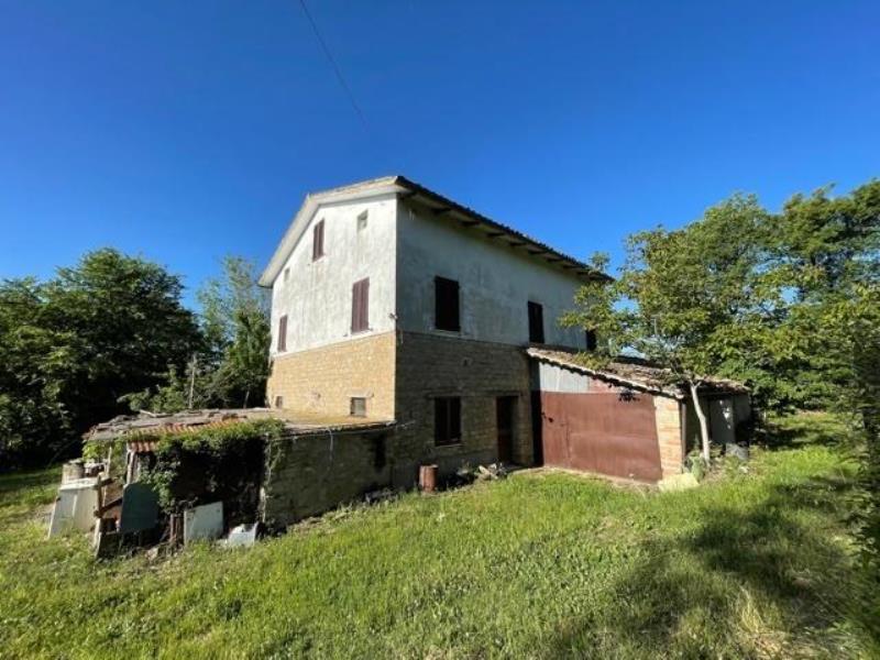 3 Bedrooms Farmhouse for sale in Penna San GiovanniMain_image ima38169-Main_image.