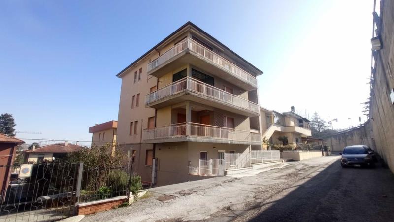 Apartment for sale in San Severino Marche, Marchepic_3369_1675162296825 ima38448-pic_3369_1675162296825.