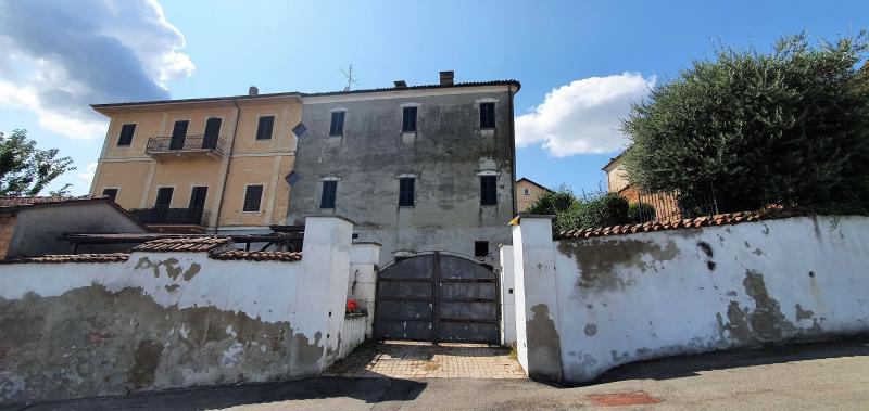Beautiful and renovated housecase-in-piemonte-piedmont-properties-real-estate-eli-anne-fabiana-1337-14 ipe35809-case-in-piemonte-piedmont-properties-real-estate-eli-anne-fabiana-1337-14.