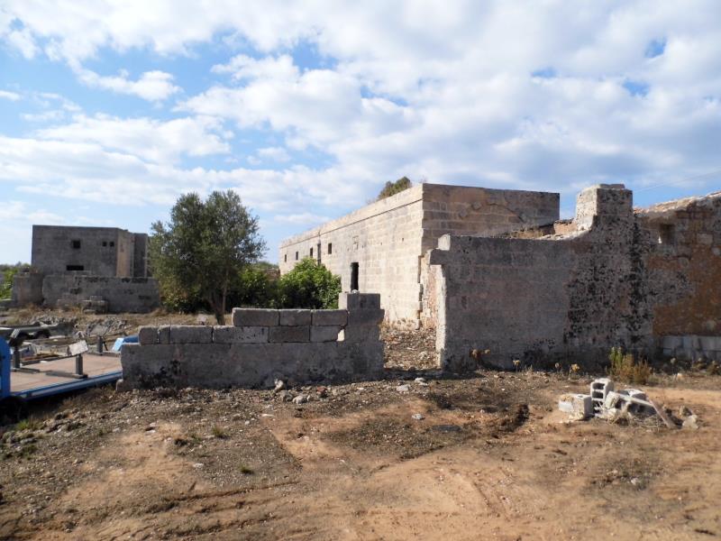 Details of Historical building for sale in Castrignano del Capo - IPU18110