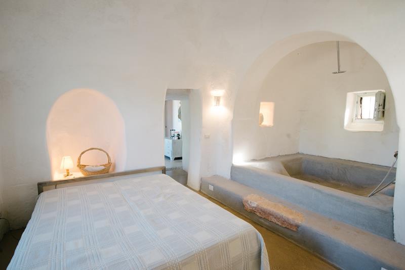 Outstanding  4 Bedroom Trullo , Ceglie Messapica, BrindisiDSC4032-Copy ipu36713-DSC4032-Copy.