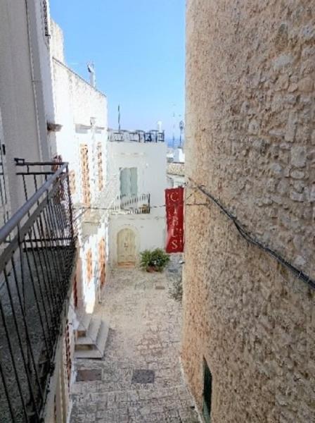 Lovely 2-Bedroom Town House In Historical Town, Ceglie Messapica, Brindisi20544 ipu36715-20544.