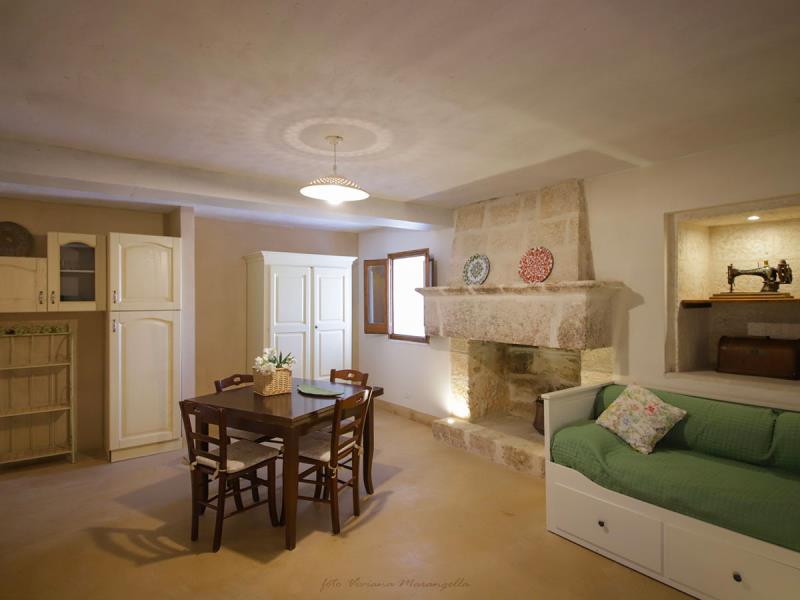 Luxurious Massera- 15 Bedrooms , Monopoli, Brindisiappartamento-angelica-1 ipu36720-appartamento-angelica-1.