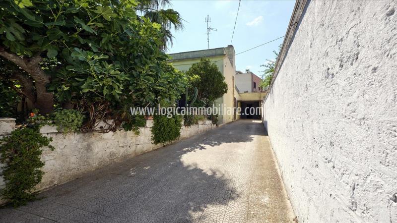 House with garden for sale in Monteroni di Lecce.14L2080IMG1 ipu37423-14L2080IMG1.