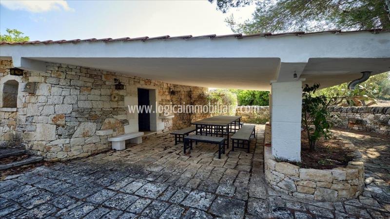 Property with trulli for sale in Ceglie Messapica.14L2087IMG20 ipu37429-14L2087IMG20.