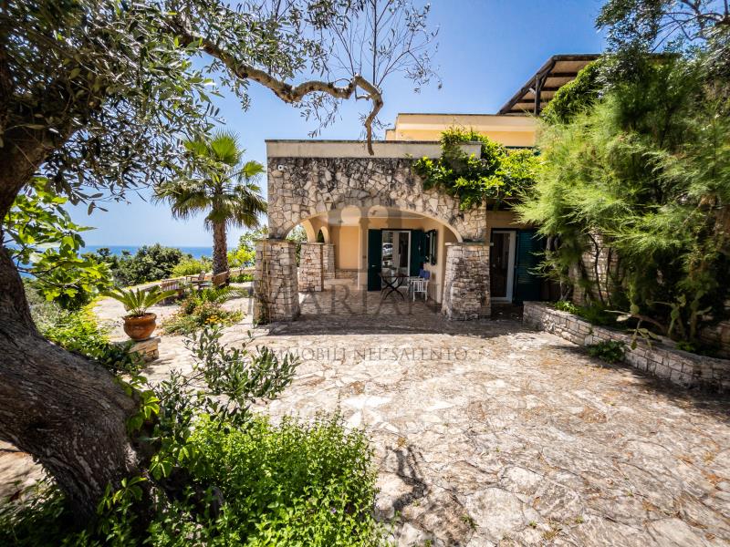 House for sale in Marina di Novaglie, PugliaMoment-App-20220606121110137 ipu37453-Moment-App-20220606121110137.