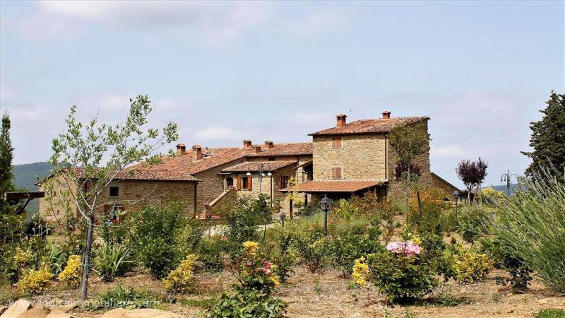 Farm House for sale in Arezzo14L1569IMG5 itu28274-14L1569IMG5.