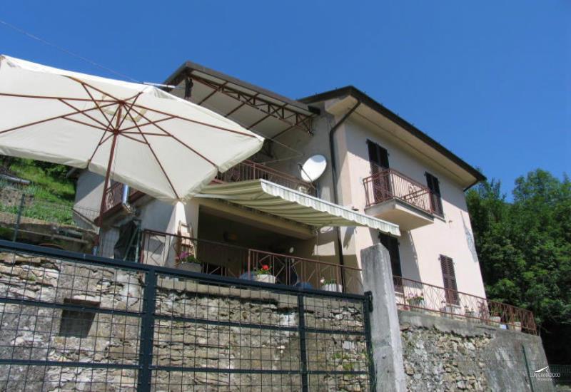 Details of Detached house with land in a sunny position in Comano, Tuscany - ITU36593