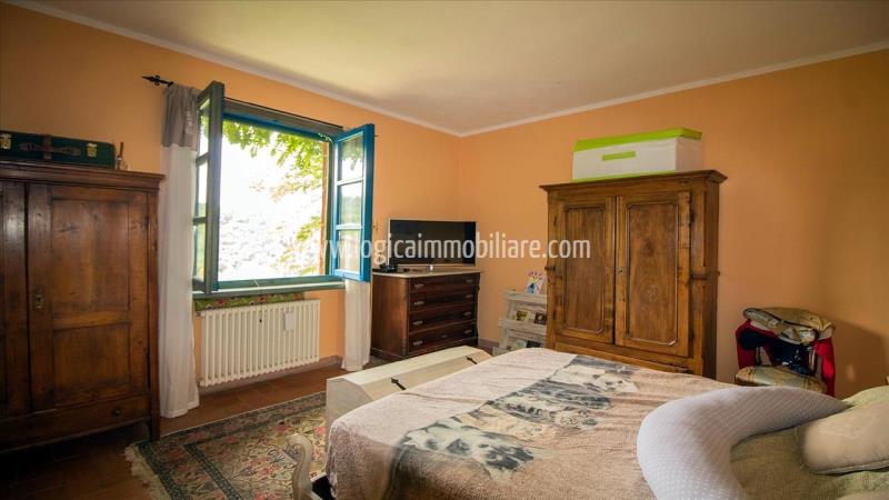 Panoramic property for sale in Valdarno.14L2081IMG18 itu37425-14L2081IMG18.