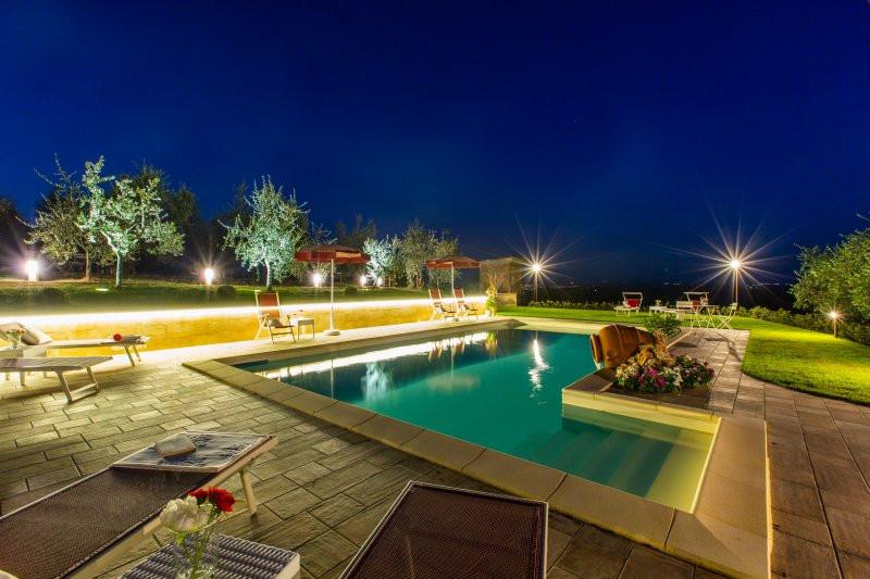 Detached house with swimming pool and Jacuzzi itu37633-foto-778.