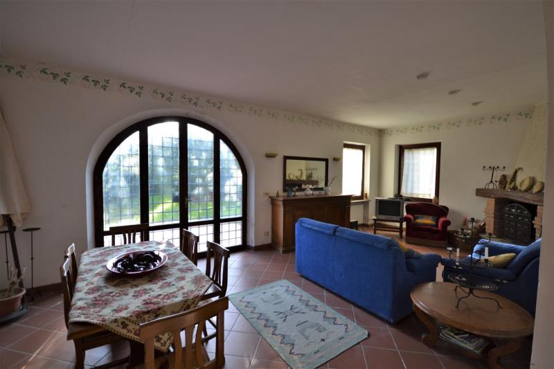 Details of Castiglione del lago independent house for sale panoramic - IUM20717