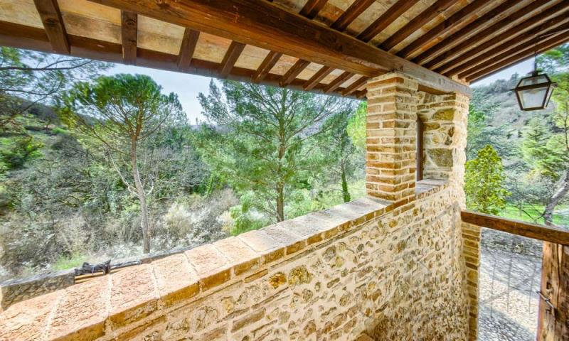 Charming Villa With Medieval Towers Near Spoleto, Umbriavilla-towers-spoleto-umbria-italy-luxury-010 ium35526-villa-towers-spoleto-umbria-italy-luxury-010.