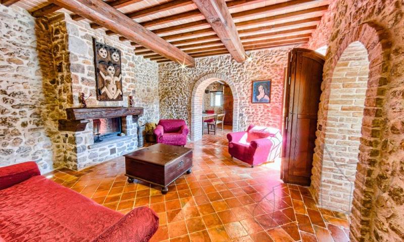 Charming Villa With Medieval Towers Near Spoleto, Umbriavilla-towers-spoleto-umbria-italy-luxury-012 ium35526-villa-towers-spoleto-umbria-italy-luxury-012.