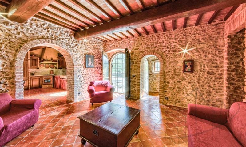 Charming Villa With Medieval Towers Near Spoleto, Umbriavilla-towers-spoleto-umbria-italy-luxury-013 ium35526-villa-towers-spoleto-umbria-italy-luxury-013.