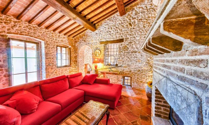 Charming Villa With Medieval Towers Near Spoleto, Umbriavilla-towers-spoleto-umbria-italy-luxury-023 ium35526-villa-towers-spoleto-umbria-italy-luxury-023.